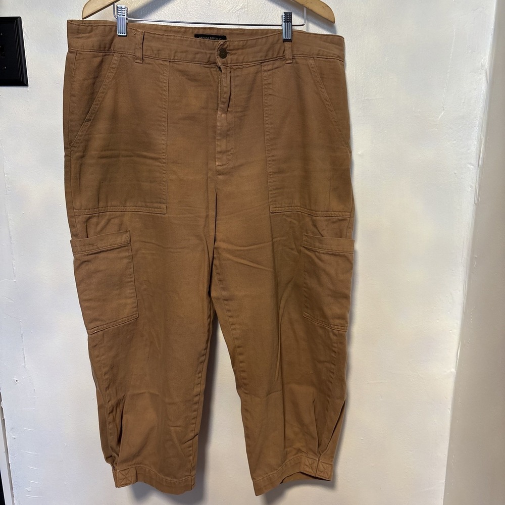 Banana Republic Women's Cargo Pantsā Size 16 Brown Flare Leg 30" Authentic Chino